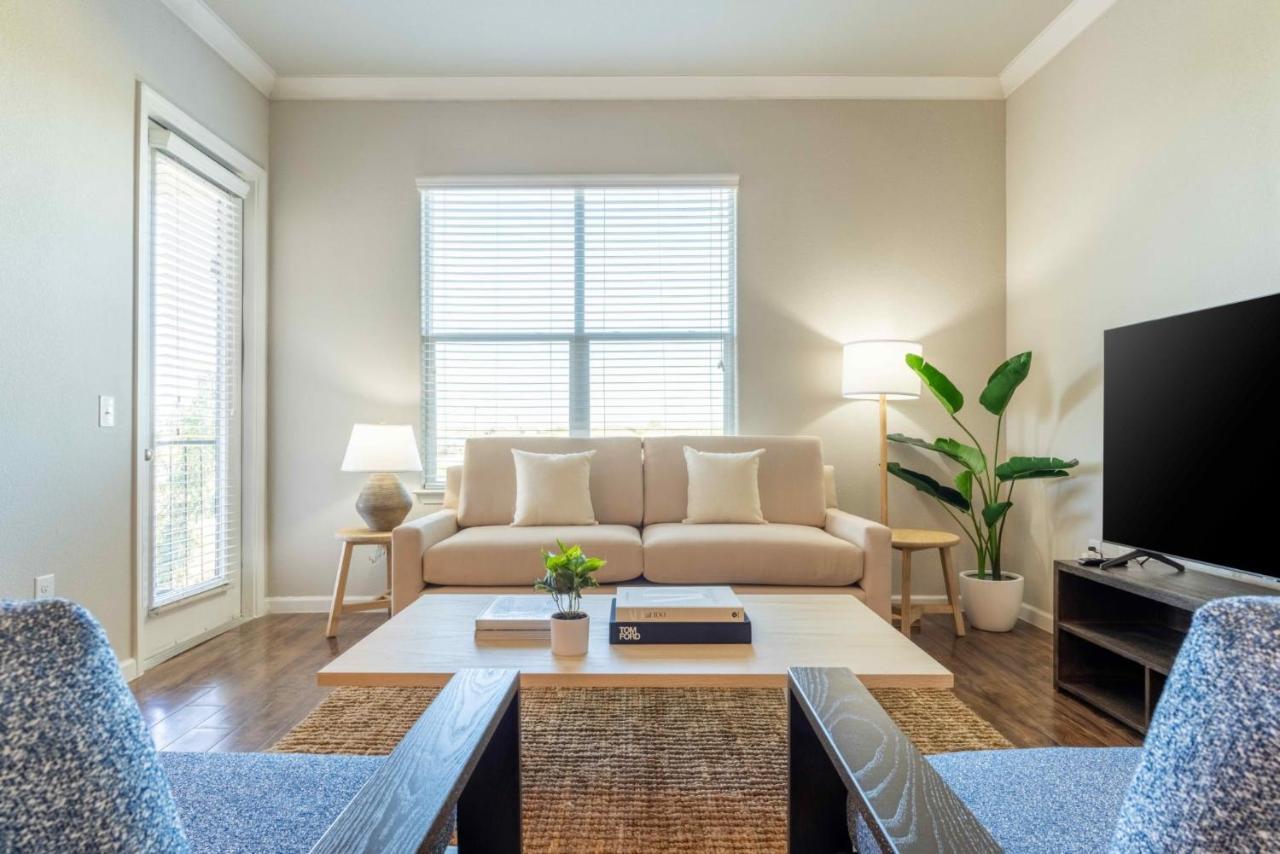 Bright And Spacious Apartments With Gym And Pool Access At Century Stone Hill North In Pflugerville, Austin Екстериор снимка